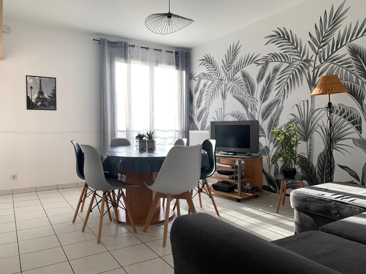 Apartment Disney, Sunny Comfortable 2 Bedrooms Family Apartment, 8 Pers, Wifi, Netflix *